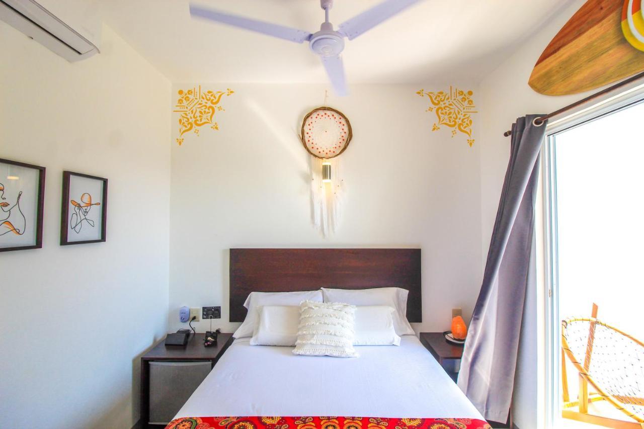 Casa De Olas Boutique Hotel 埃斯孔迪多港 客房 照片