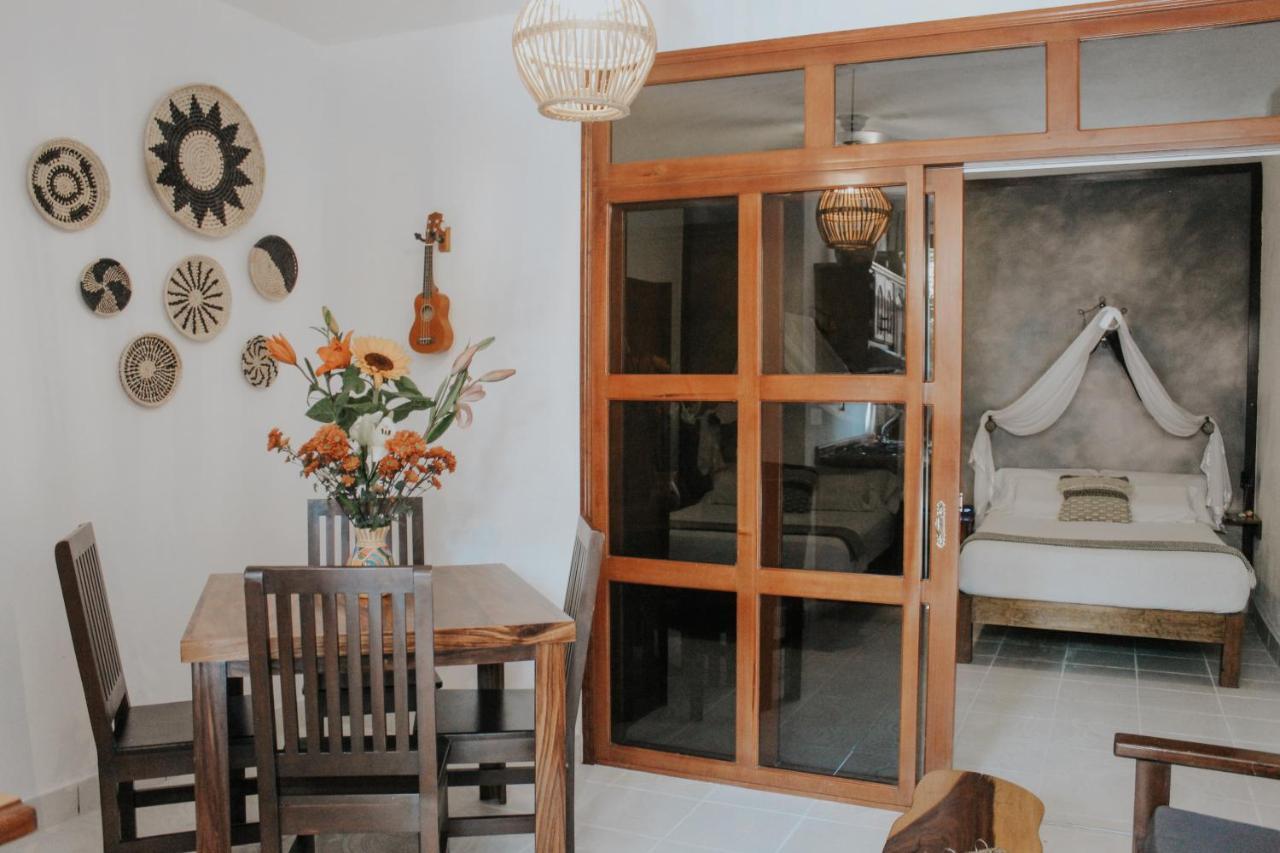 Casa De Olas Boutique Hotel 埃斯孔迪多港 外观 照片