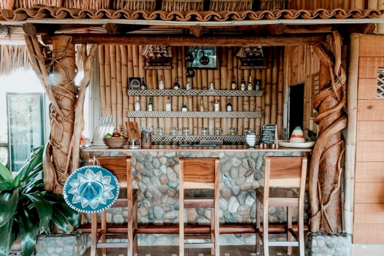 Casa De Olas Boutique Hotel 埃斯孔迪多港 外观 照片